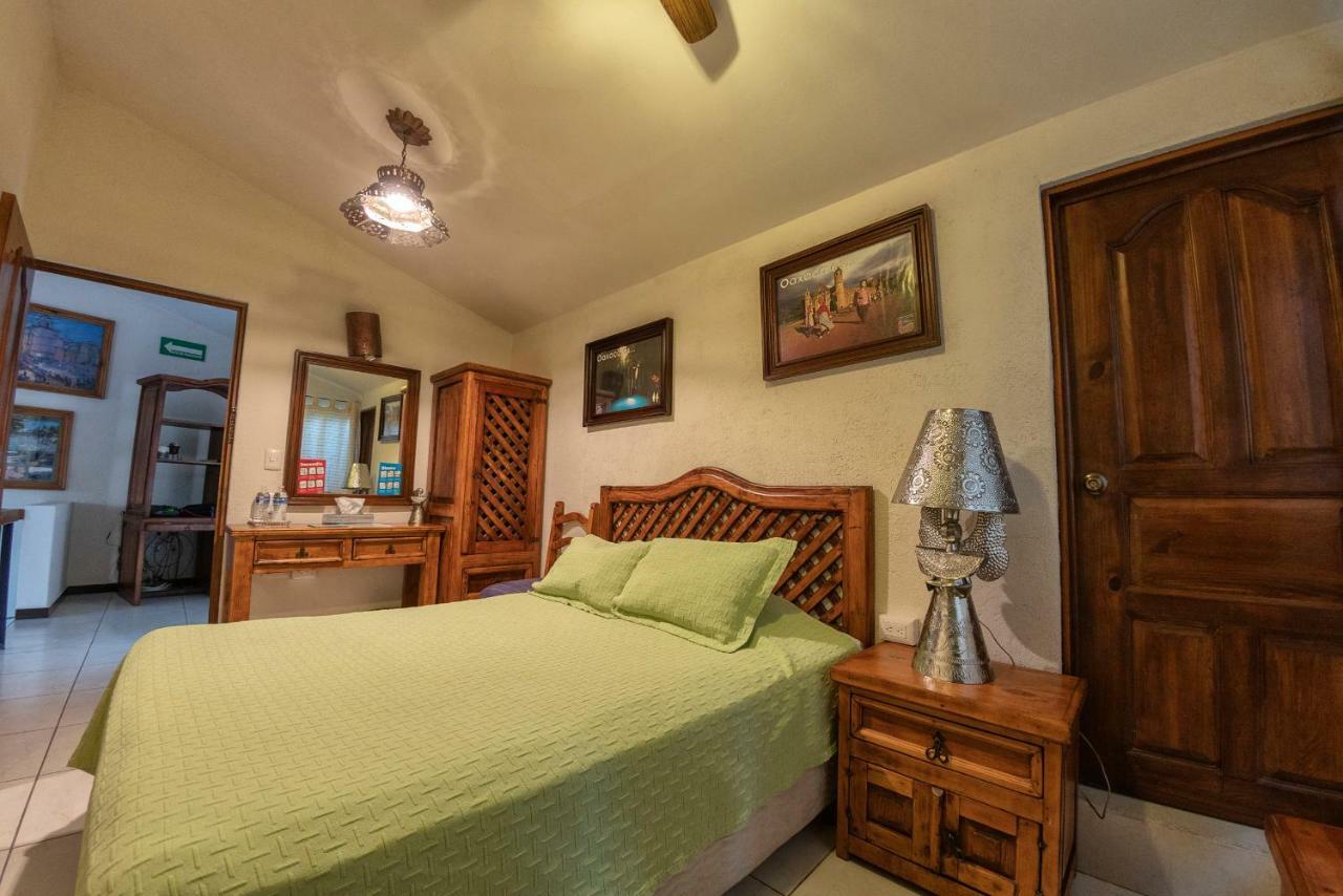 Hotel Casa Yunenisa Oaxaca Exteriör bild